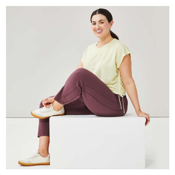 Aux Femmes T-shirt sport à fronces latérales Femmes+ - Pastel Jaune